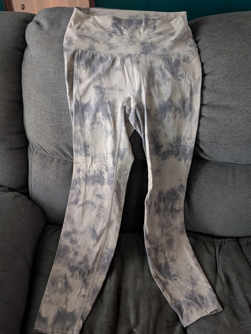 Seamless Waistband And Front Tie-Dye Gray High-Waist Leggings